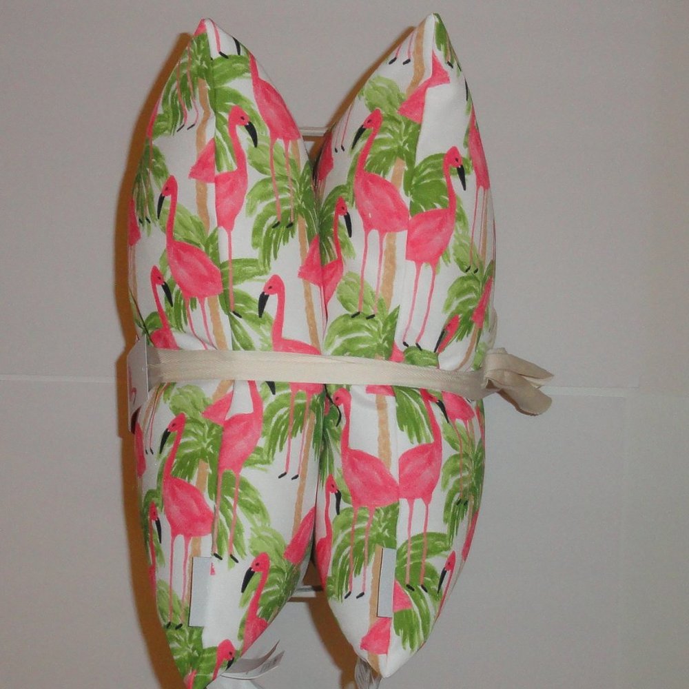 Flamingo Pillows Set of 2 NEW Indoor/Outdoor 18 x 18 Bouffants summer pink, H109